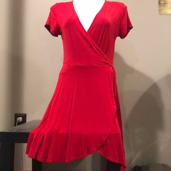 Sexy Red Cross Midi Dress Sz Large! - Picture 2 of 6